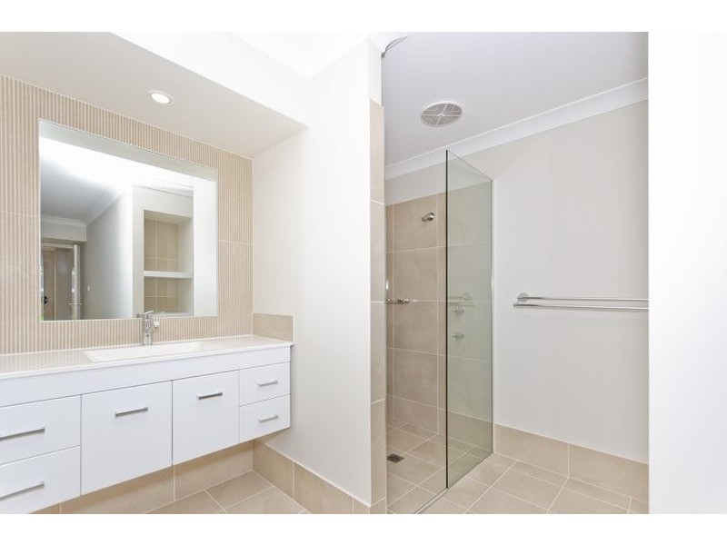 21 Blue Wren Close, Port Macquarie NSW 2444