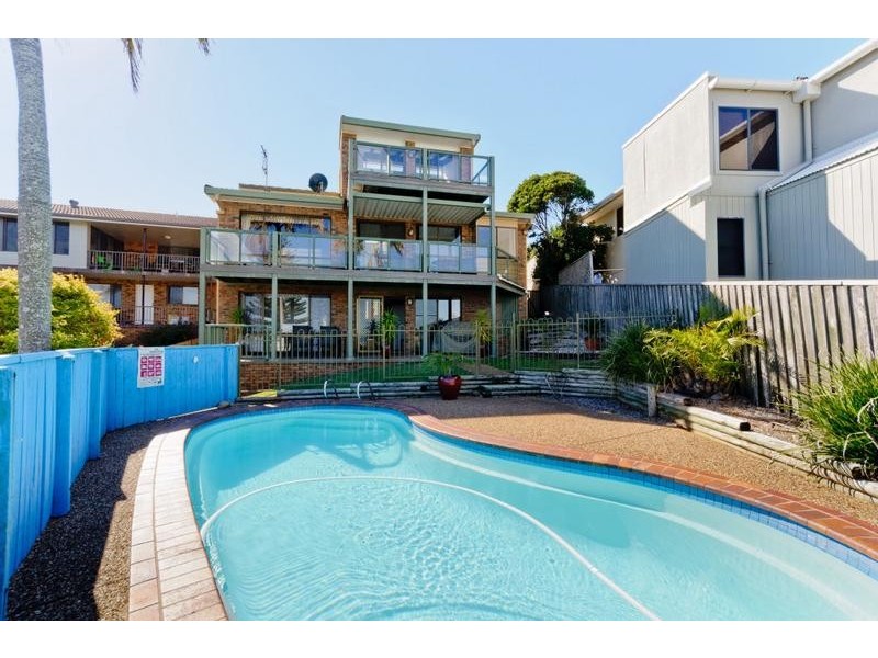 4 Lighthouse Road, Port Macquarie NSW 2444