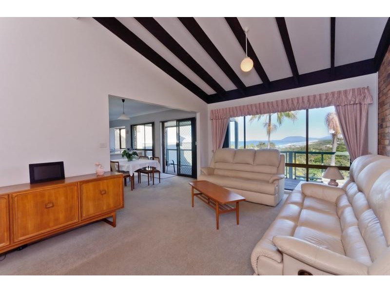 4 Lighthouse Road, Port Macquarie NSW 2444