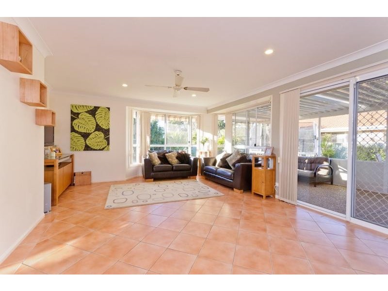 37 Yarra Avenue, Port Macquarie NSW 2444