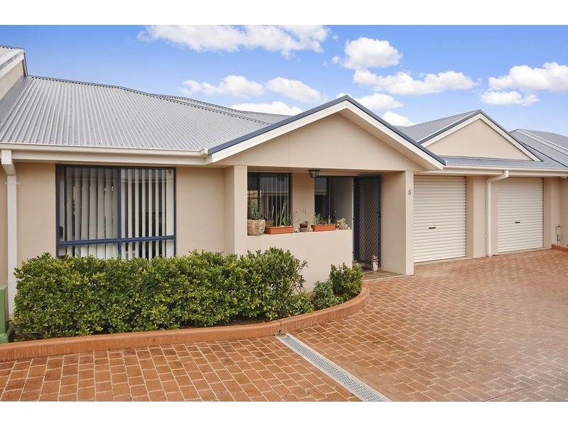 5/8 Sherwood Road, Port Macquarie NSW 2444
