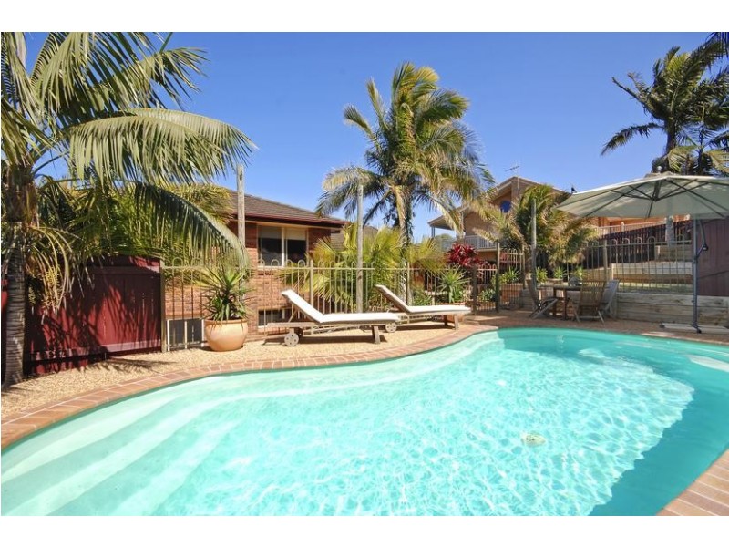 18 Mariners Way, Port Macquarie NSW 2444