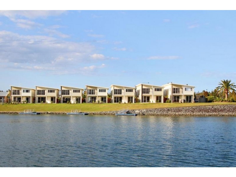 2-7/26 Harbourside Crescent, Port Macquarie NSW 2444