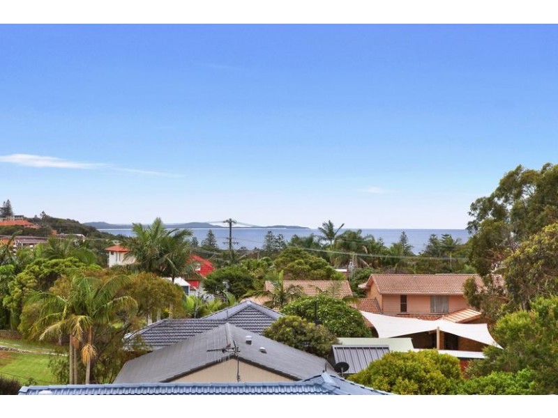 14 Grandview Parade, Port Macquarie NSW 2444