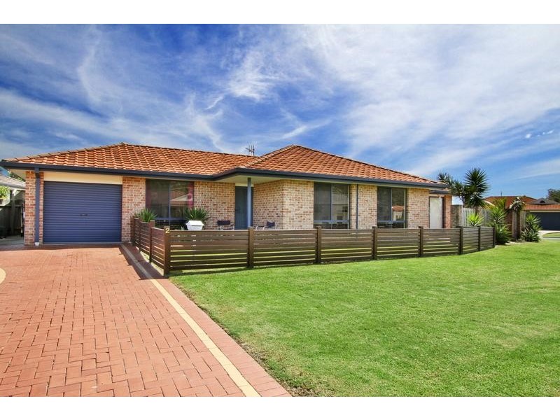 2 Macleay Place, Port Macquarie NSW 2444