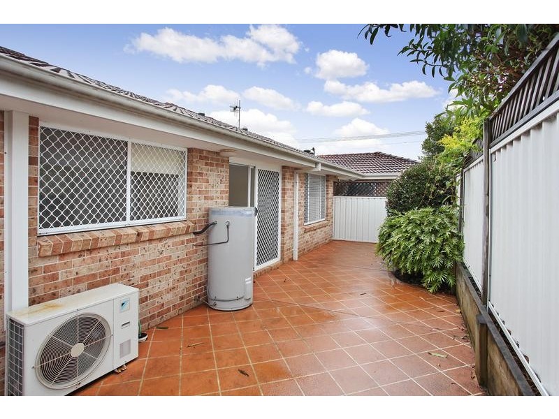 2/8 Seaview Avenue, Port Macquarie NSW 2444