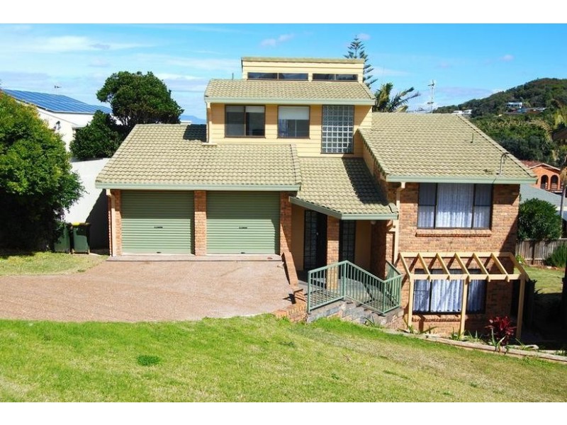 4 Lighthouse Road, Port Macquarie NSW 2444