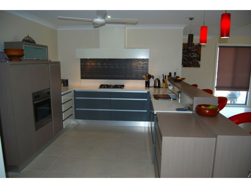 6 Lyrebird Place, Port Macquarie NSW 2444