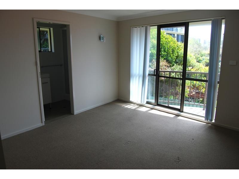 1/43 Matthew Flinders Drive, Port Macquarie NSW 2444
