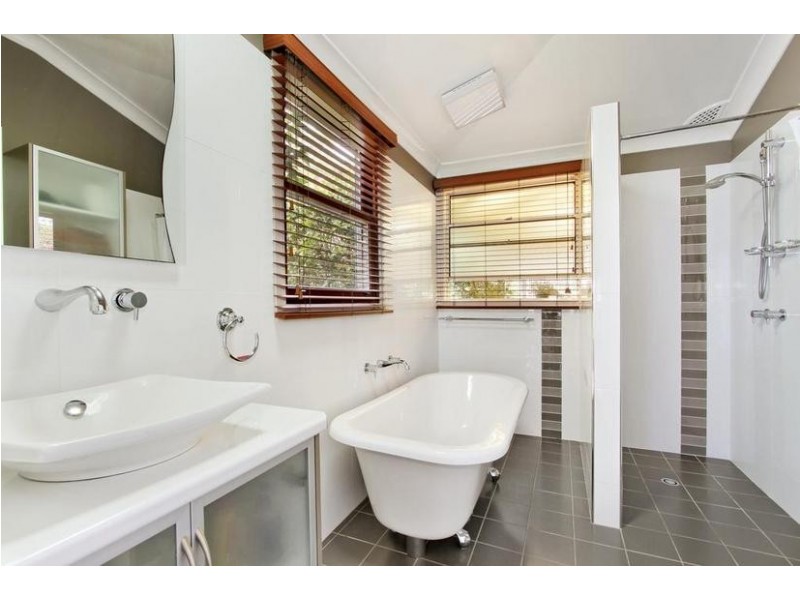 275 John Oxley Drive, Port Macquarie NSW 2444