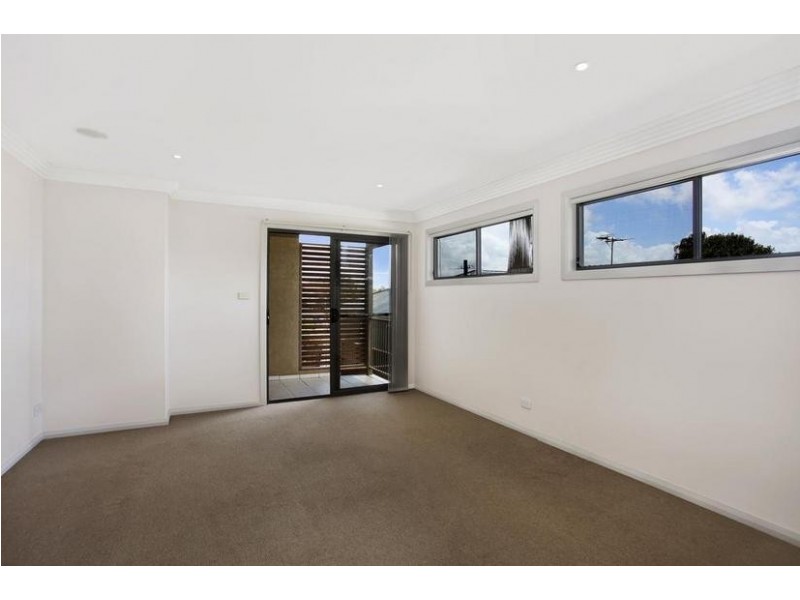 2/46 Lake Road, Port Macquarie NSW 2444