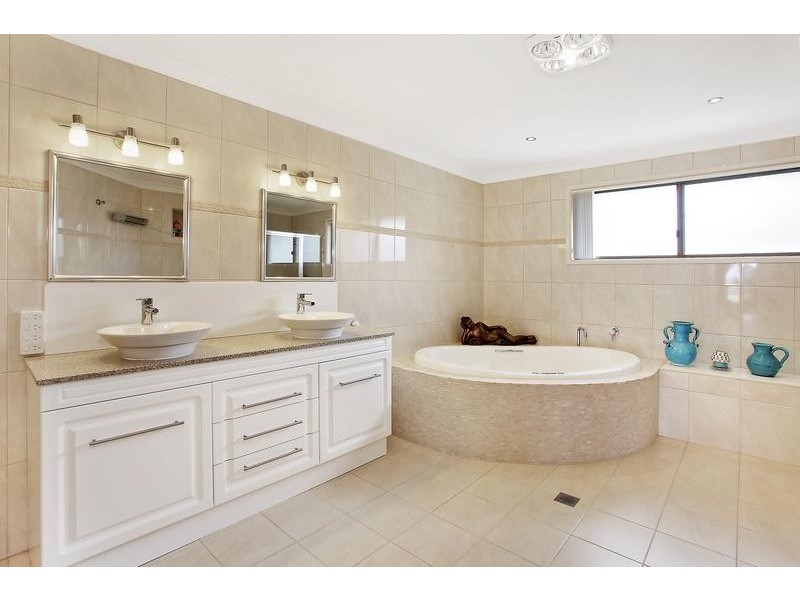 27 Crummer Street, Port Macquarie NSW 2444