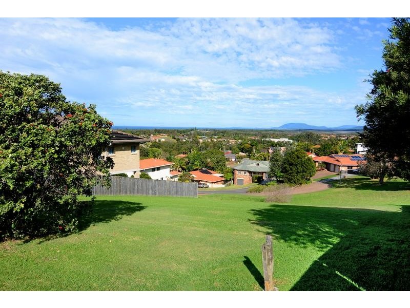 17 Coastlands Place, Port Macquarie NSW 2444