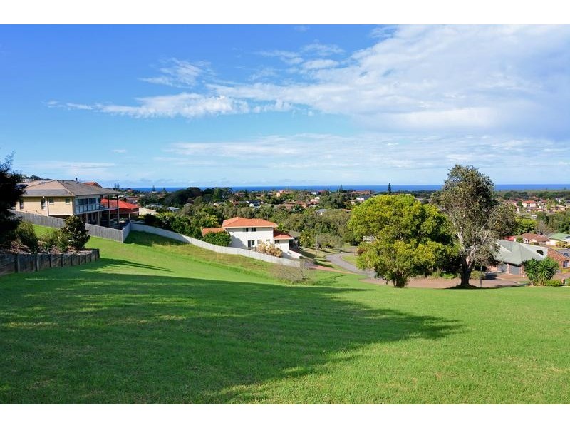 17 Coastlands Place, Port Macquarie NSW 2444