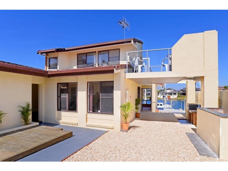 2/4 River Park Road, Port Macquarie NSW 2444