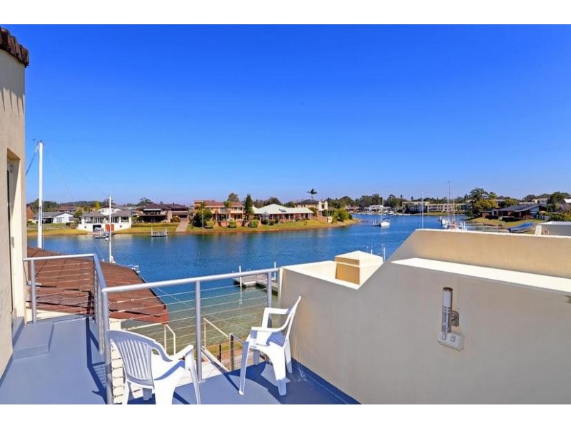 2/4 River Park Road, Port Macquarie NSW 2444