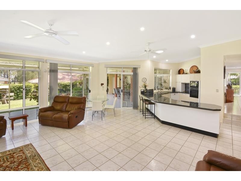 4 The Meadow, Port Macquarie NSW 2444
