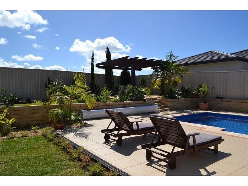 94 Emerald Drive, Port Macquarie NSW 2444