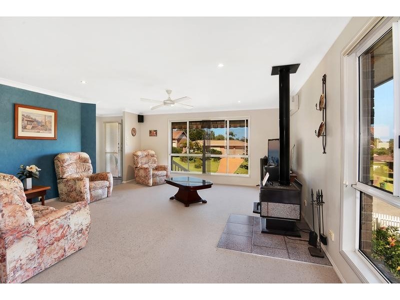 6 Luton Court, Port Macquarie NSW 2444