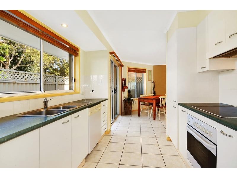 19 Dixon Avenue (2/5 Leanda Street), Port Macquarie NSW 2444