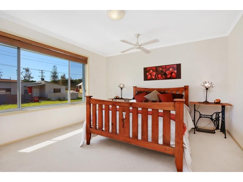 19 Dixon Avenue (2/5 Leanda Street), Port Macquarie NSW 2444