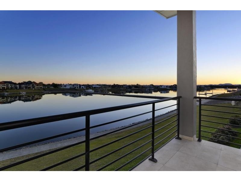 7/1 Harbourside Crescent, Port Macquarie NSW 2444