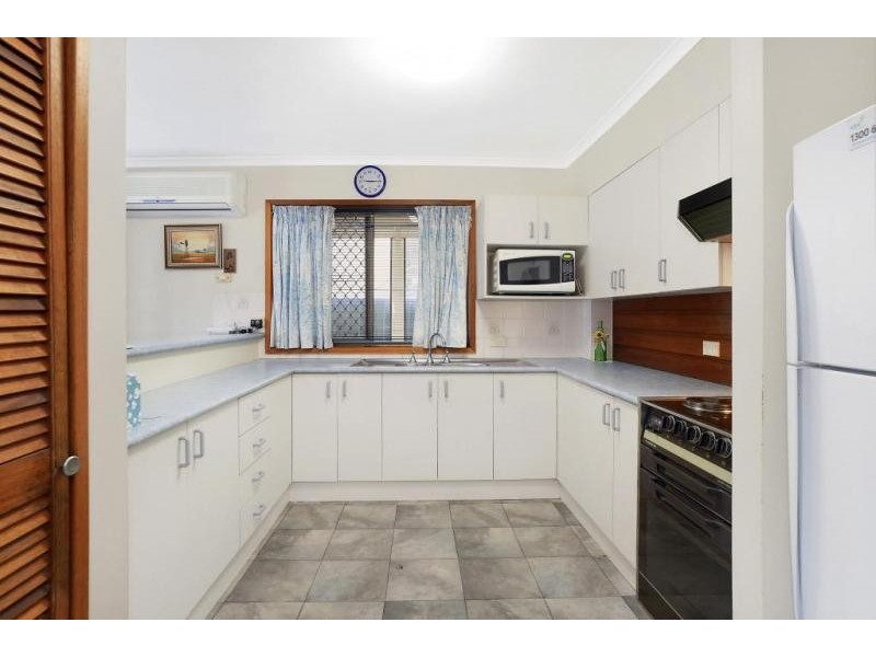 8/64 Lake Road, Port Macquarie NSW 2444