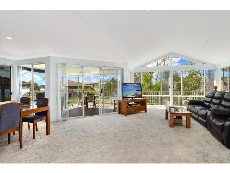 8 Girraween Road, Port Macquarie NSW 2444