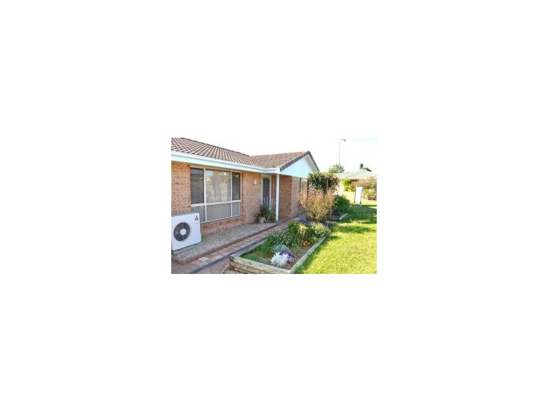 2 Richard Place, Port Macquarie NSW 2444