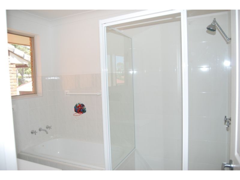 11 Grassmere Way, Port Macquarie NSW 2444