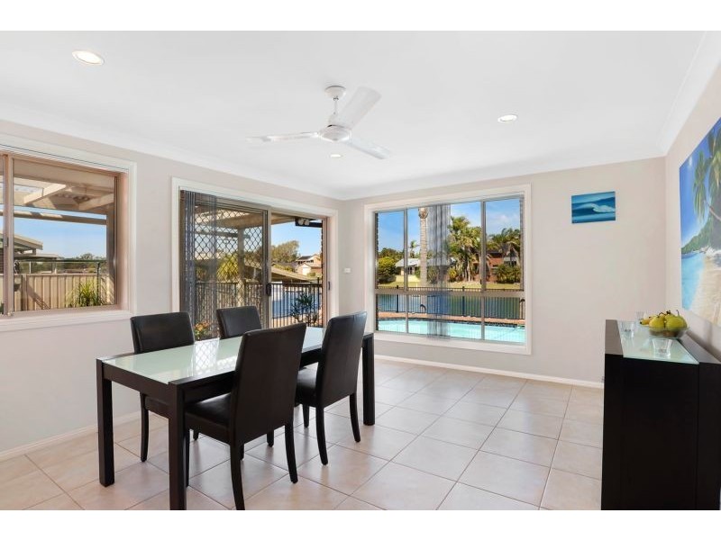 24 Laguna Place, Port Macquarie NSW 2444