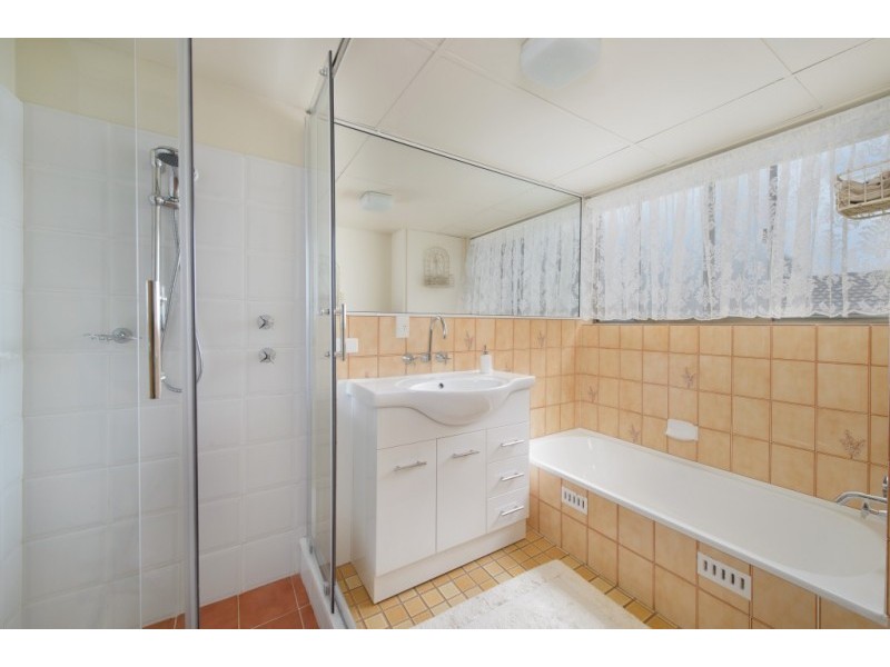 2/25 Garden Crescent, Port Macquarie NSW 2444