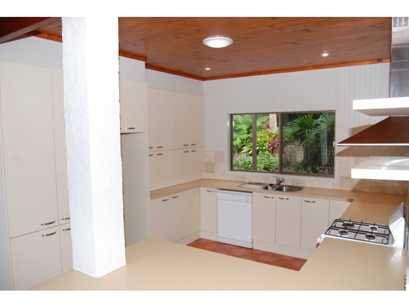 6 Binbilla Place, Port Macquarie NSW 2444