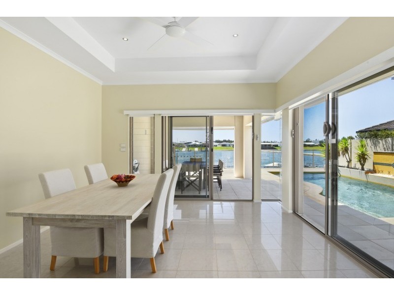 2/143 Riverpark Road, Port Macquarie NSW 2444