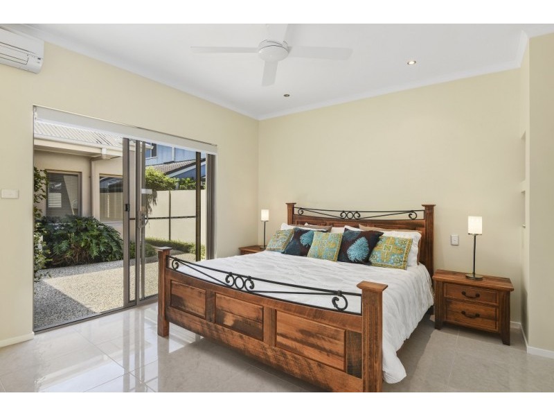 2/143 Riverpark Road, Port Macquarie NSW 2444