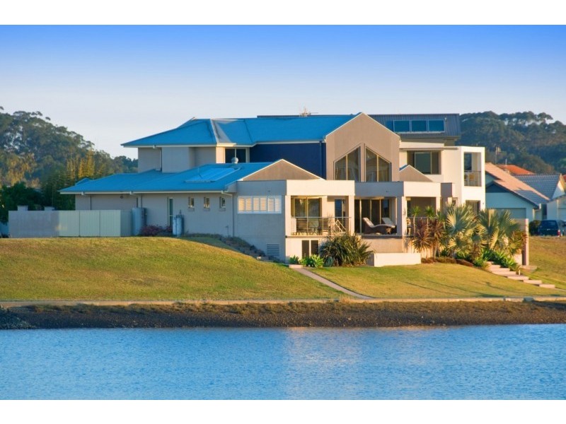 5 The Peninsula, Port Macquarie NSW 2444