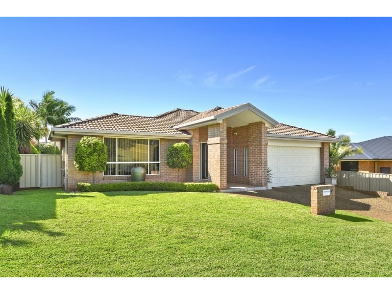 8 Maher Road, Port Macquarie NSW 2444