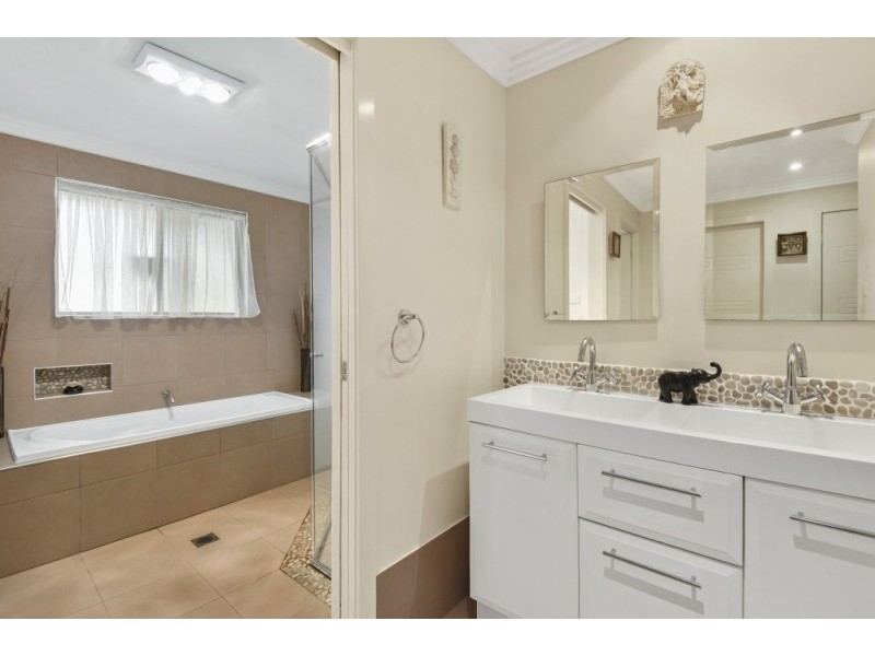 6 Talofa Crescent, Port Macquarie NSW 2444