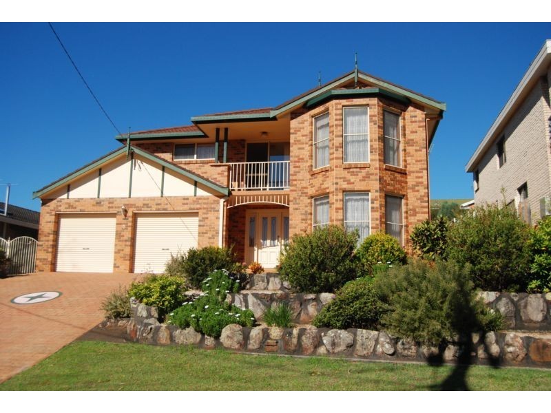 6 Astronomers Terrace, Port Macquarie NSW 2444