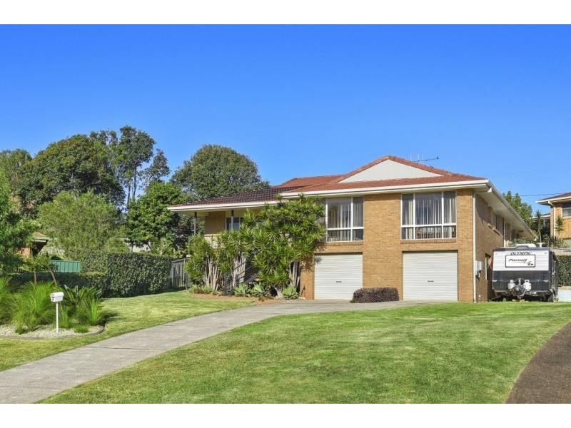 8 Spindrift Row, Port Macquarie NSW 2444