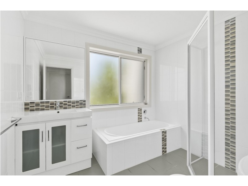 1/129 Pacific Drive, Port Macquarie NSW 2444