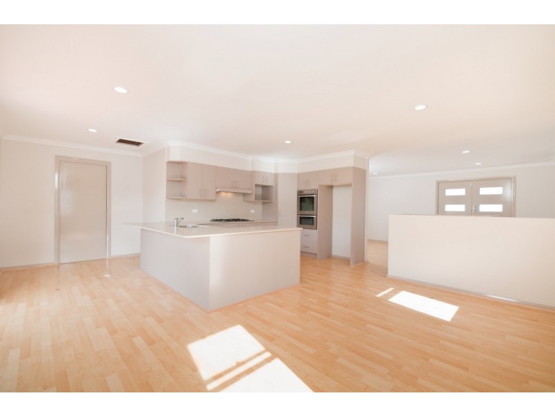 50 Lake Road, Port Macquarie NSW 2444