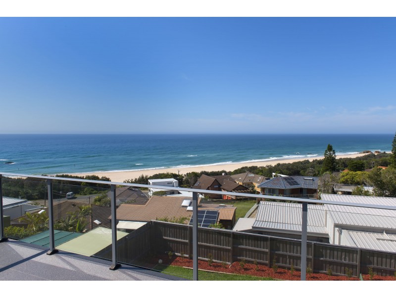 16 Dent Crescent, Port Macquarie NSW 2444