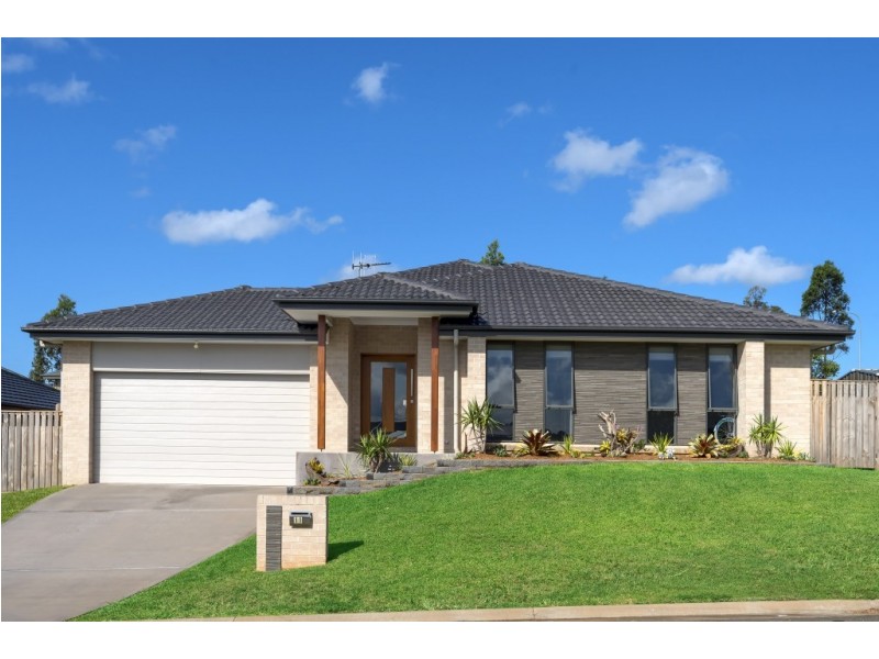 11 Chifley Street, Port Macquarie NSW 2444