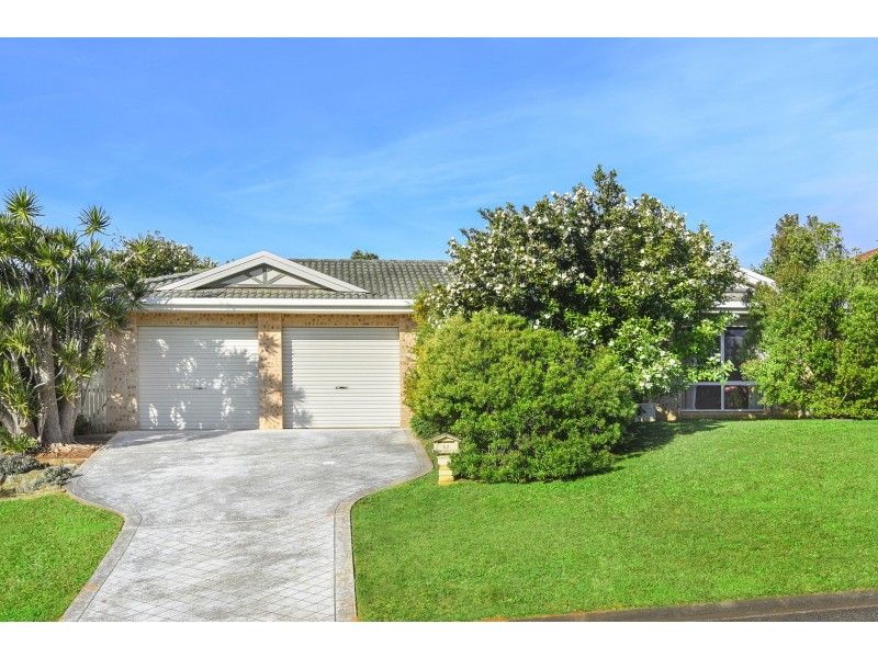 52 Burrawong Drive, Port Macquarie NSW 2444