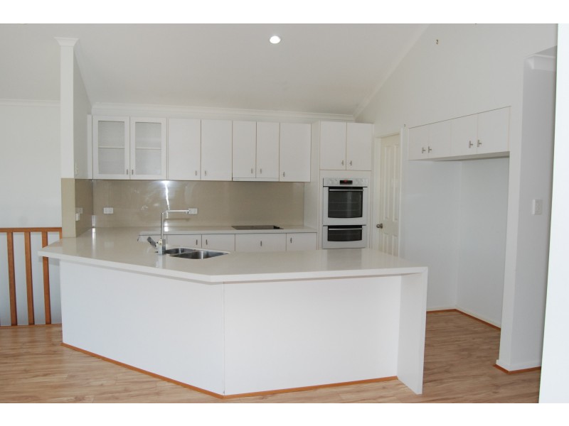 8 Girraween Road, Port Macquarie NSW 2444