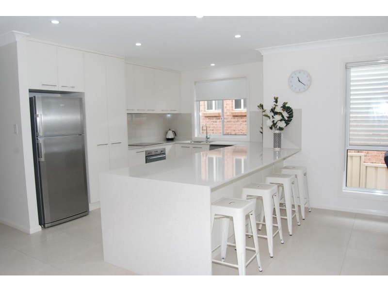 85 Crestwood Drive, Port Macquarie NSW 2444