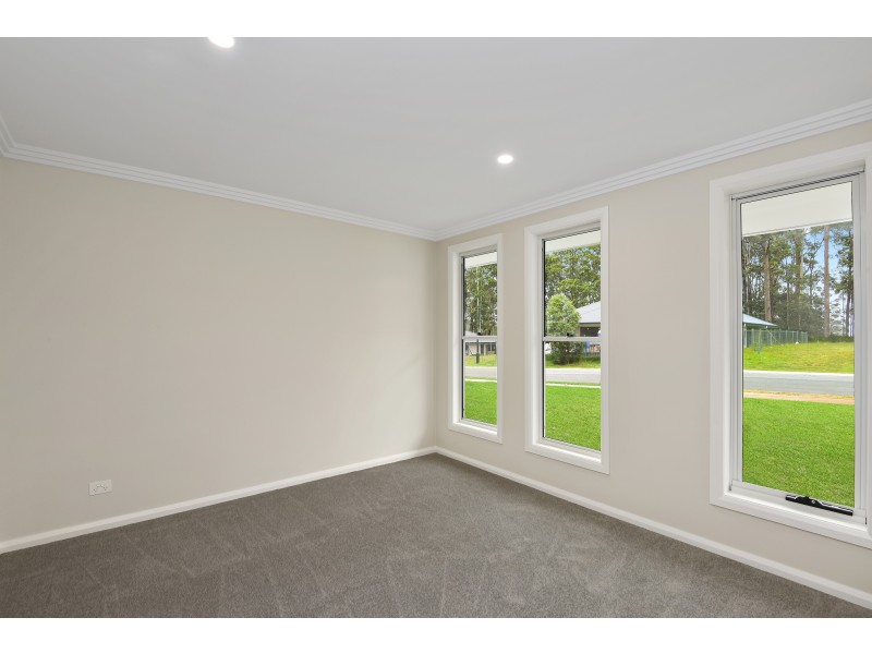 221 The Ruins Way, Port Macquarie NSW 2444