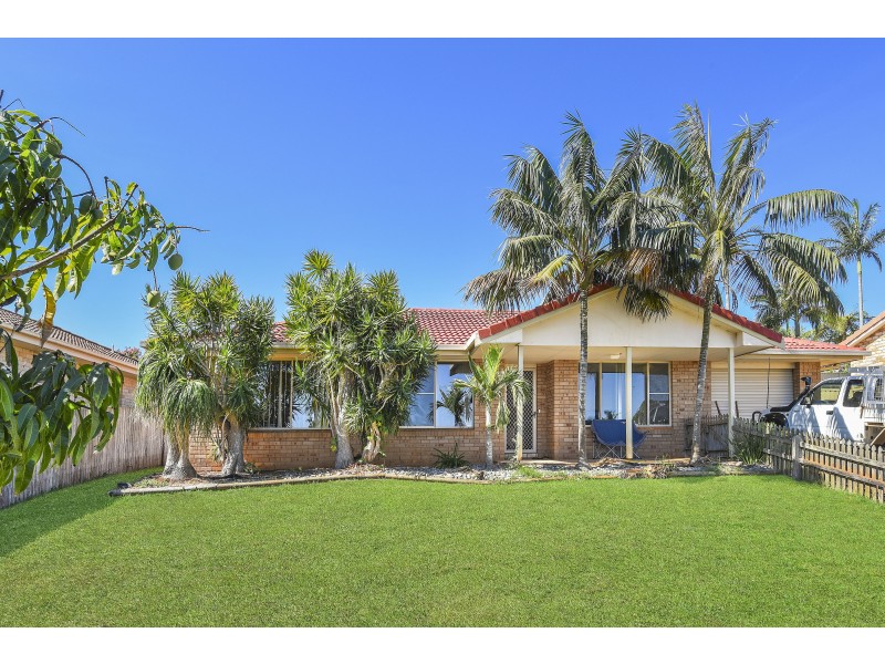24 Grassmere Way, Port Macquarie NSW 2444
