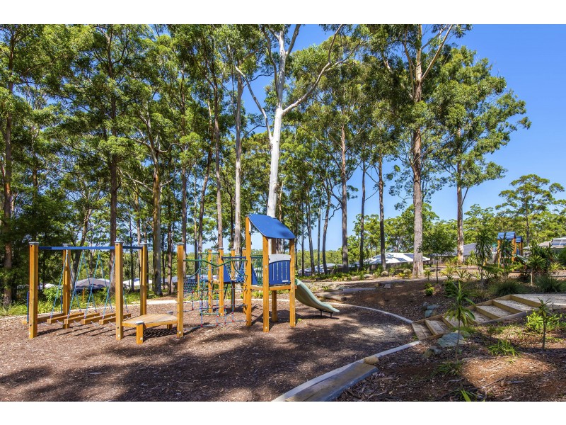 5 Black Caviar Parade, Port Macquarie NSW 2444